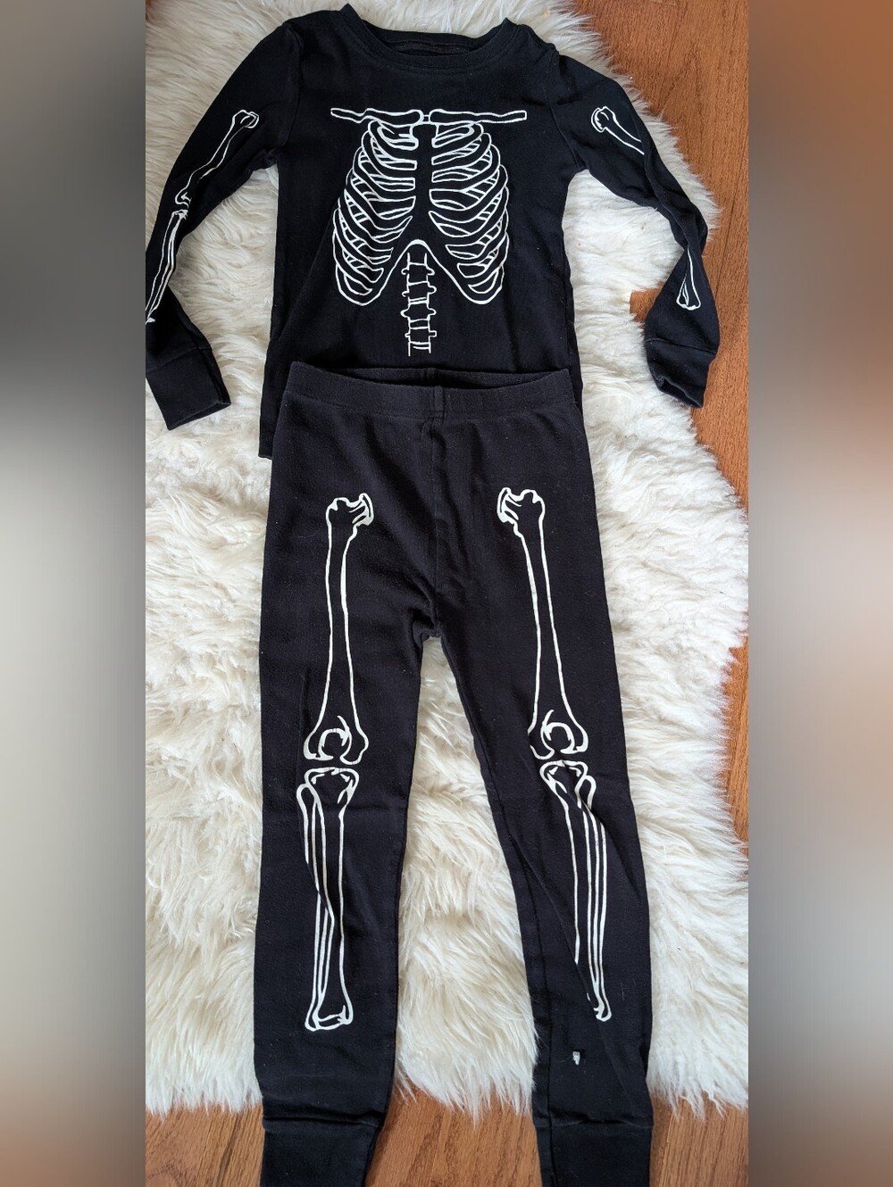 Old Navy Glow In The Dark Skeleton Pajamas 5t